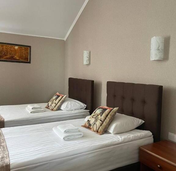 스탠다드 룸, Zatyshok