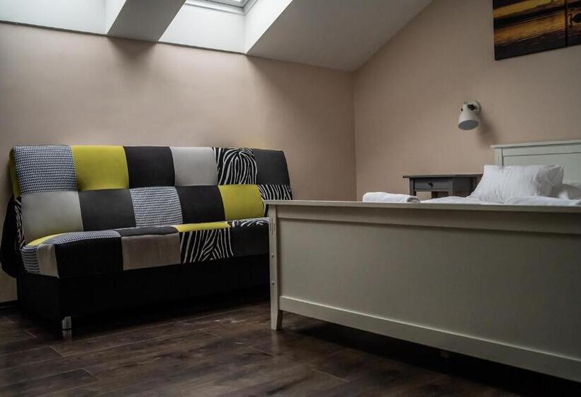 آپارتمان 1 خوابه, Accomo Apartmanház
