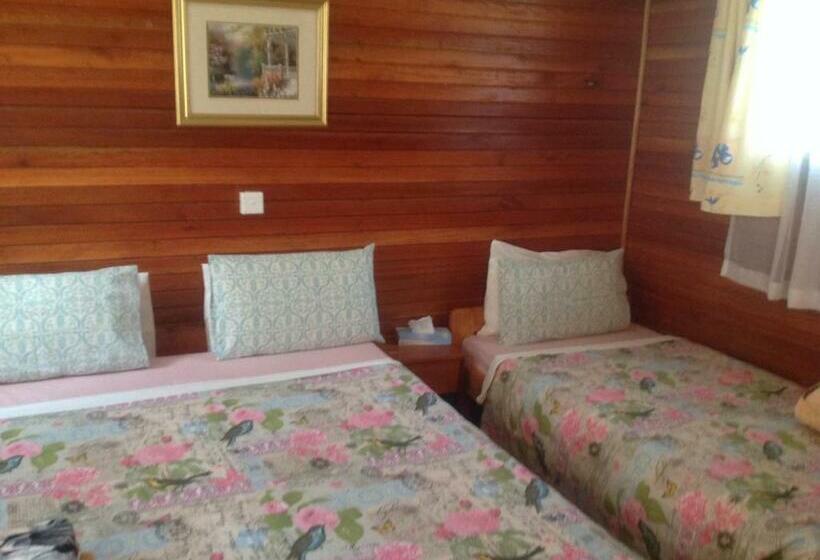 اتاق استاندارد, Bwigamiro Country Home Fort Portal