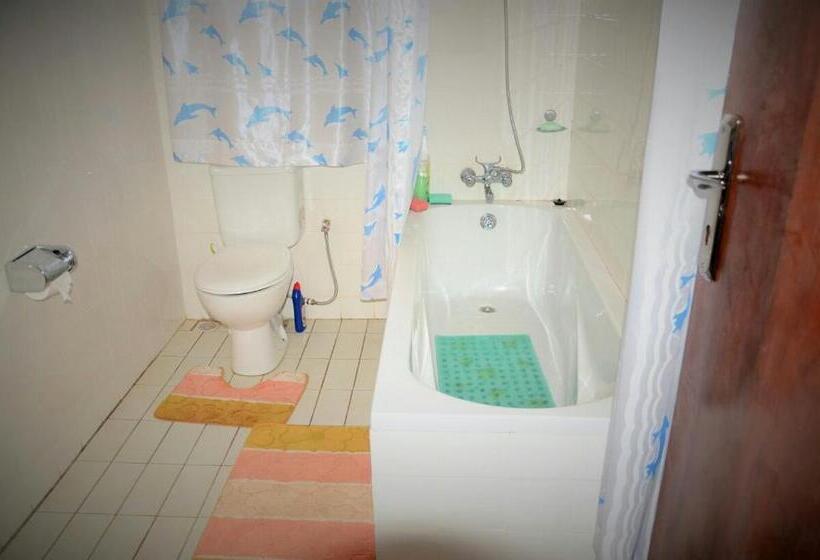 اتاق استاندارد, Bwigamiro Country Home Fort Portal