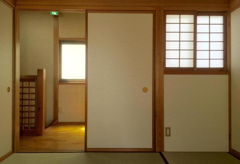 غرفة إقتصادية, Kusatsu Kotodama