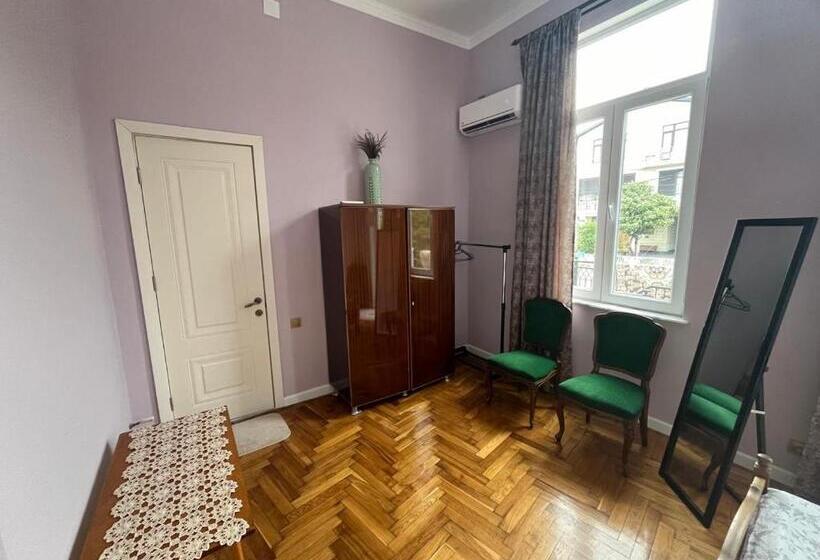 اتاق استاندارد, Summer Story