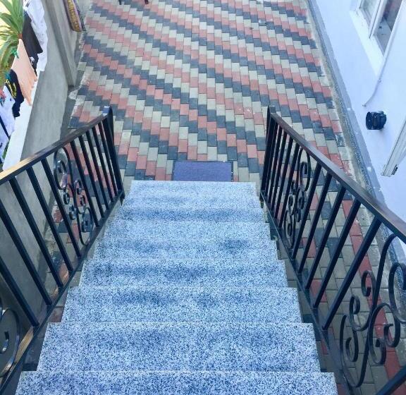 اتاق استاندارد سه تخته با بالکن, Summer Story