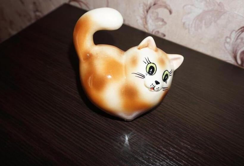 سوییت دوبلکس, Happy Cat