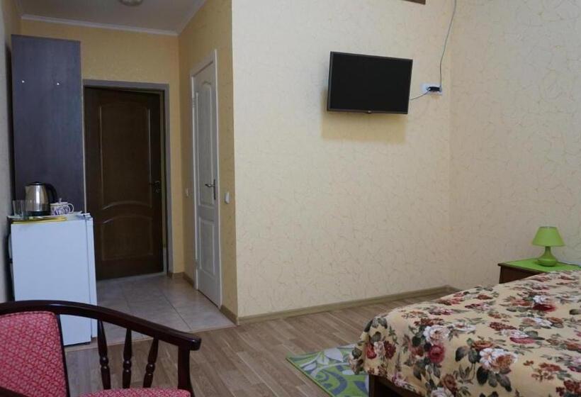 اتاق استاندارد با تخت بزرگ, Happy Cat