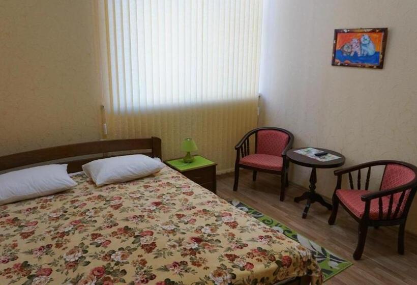 اتاق استاندارد با تخت بزرگ, Happy Cat