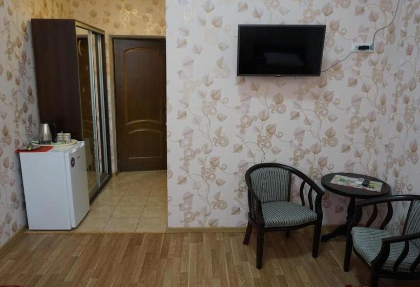 اتاق استاندارد, Happy Cat