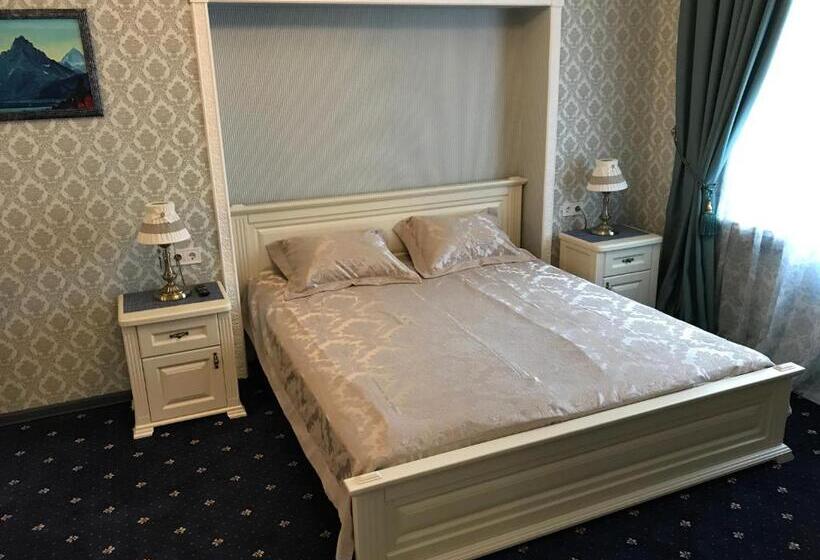 سوییت, Happy Cat