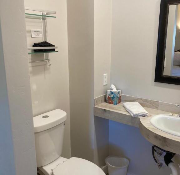 غرفة قياسية, Mancos Inn