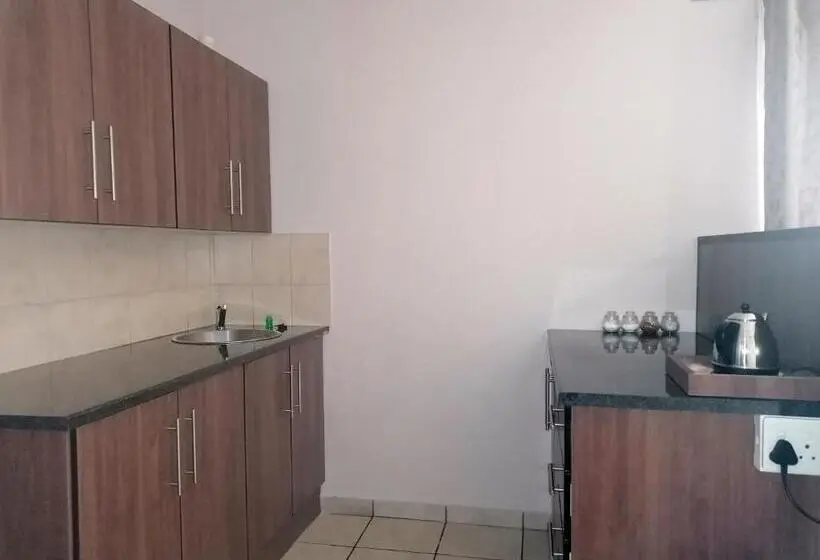 Perhehuone, Andante Guesthouse Klerksdorp