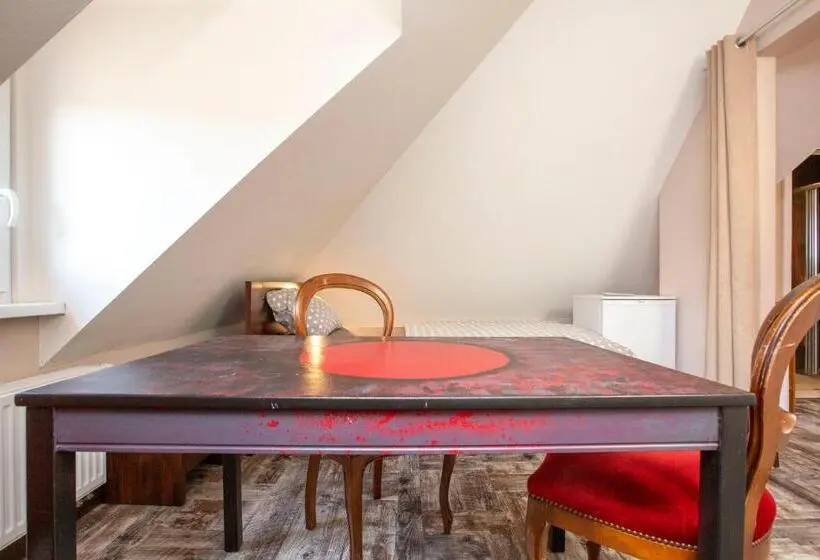 スタンダードスタジオ, Bnb Comfort Guesthouse Olten   Lostorf