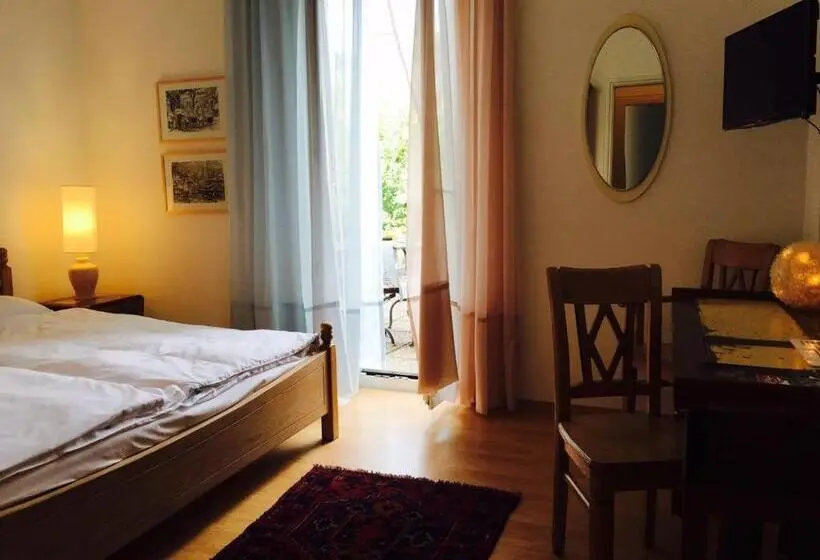 バス共有のスタンダードルーム, Bottega Del Vino Guesthouse
