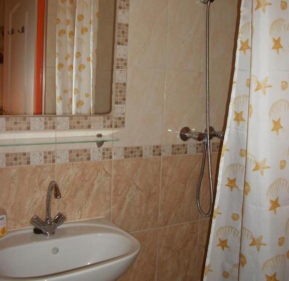 اتاق استاندارد چهار تخته, éden Ii