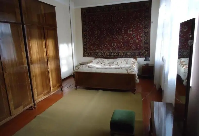 اتاق استاندارد, Maka & Khato In Kazbegi