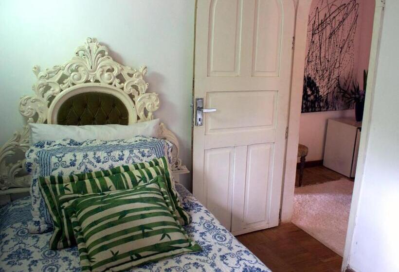 חדר סטנדרט לארבעה, Pousada Villa Jambo