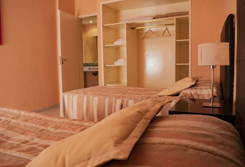 Апартаменты 2 Спальни, Los Robles Apart