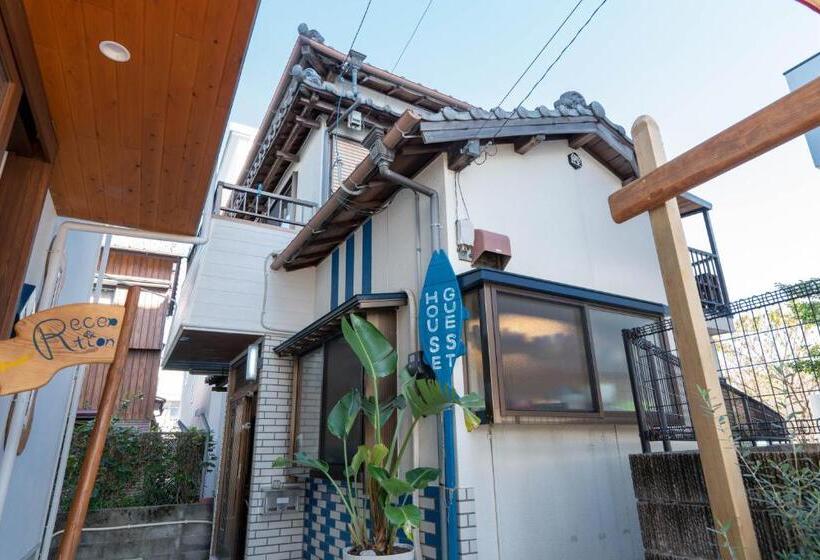 Четырехместный Номер Deluxe, Katsuo Guest House