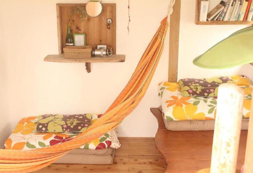 Номер Стандарт с Балконом, Katsuo Guest House