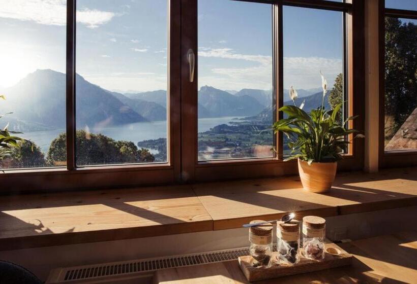1 Bedroom Apartment Lake View, Gmundnerberghaus