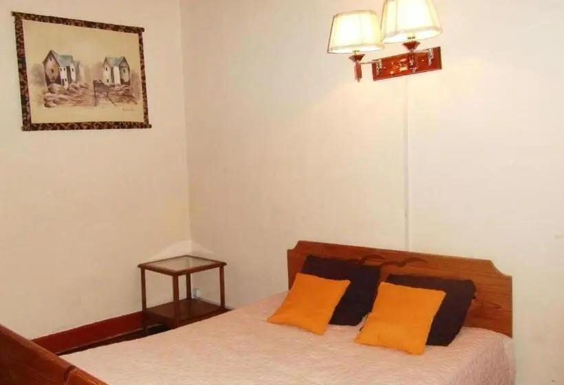 Standard Triple Room with Terrace, Three Palms Fianar
