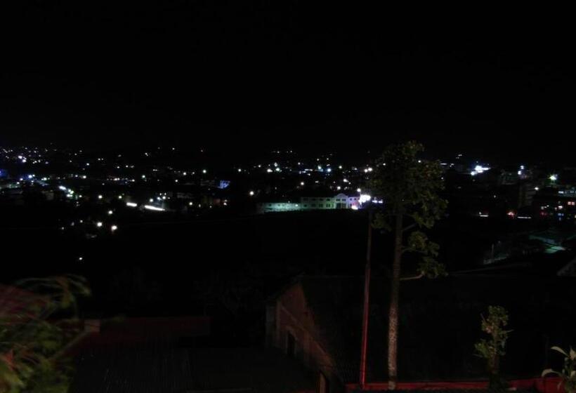 Standard Triple Room with Terrace, Three Palms Fianar