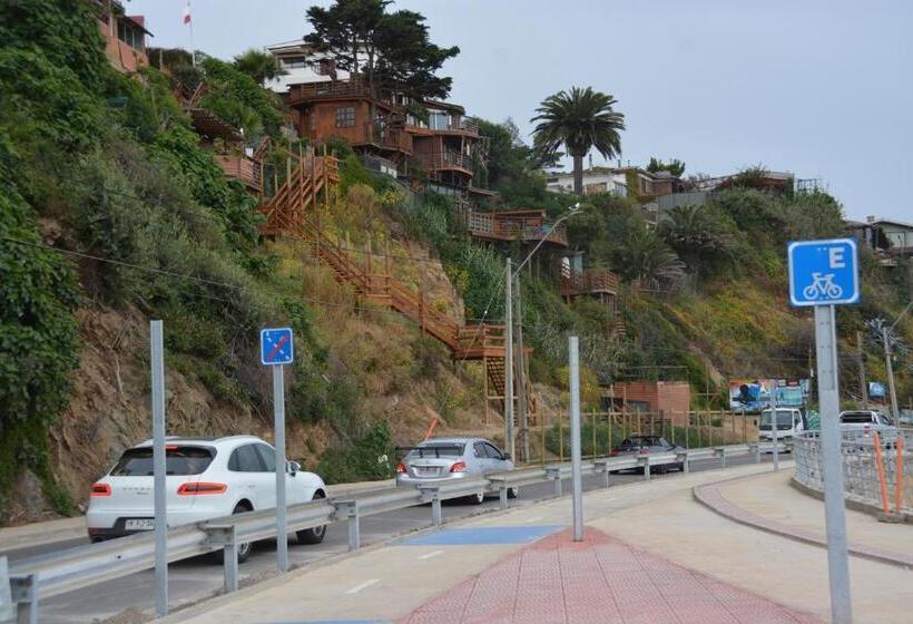 דירת חדר בקומת קרקע, Con Con Bay