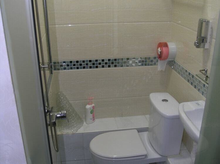 اتاق عادی یک تخته, Majestic 7 Guesthouse