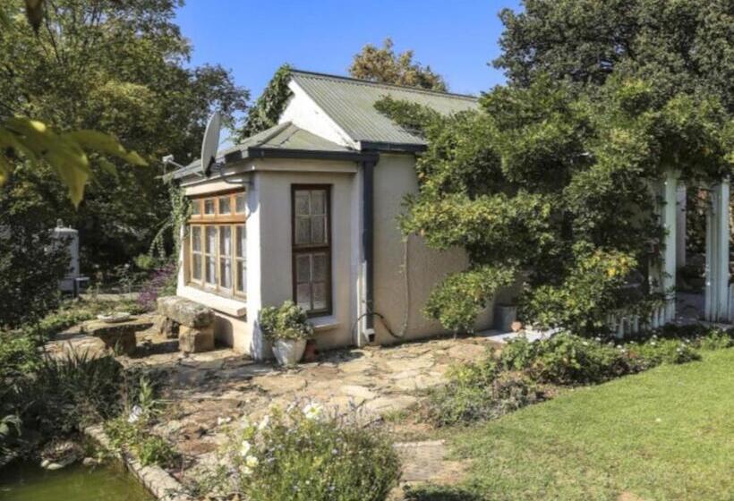 스탠다드 룸 가든 전망, The Green Acorn Guest House