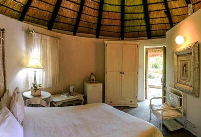 Бунгало Стандарт, The Green Acorn Guest House