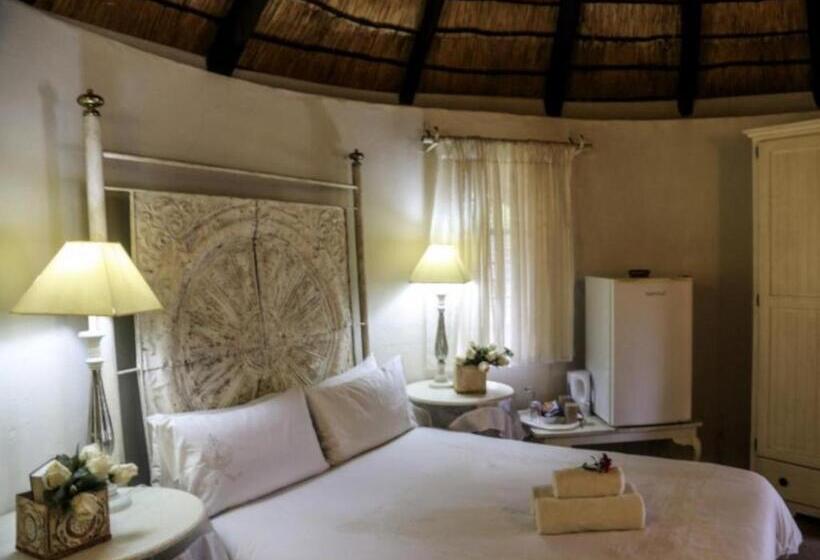 스탠다드 방갈로, The Green Acorn Guest House