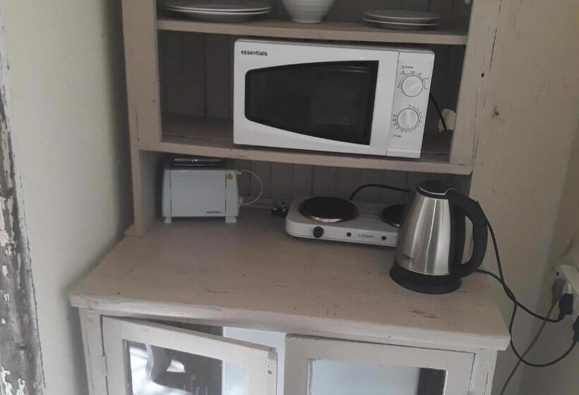 침실 1개 주택, The Green Acorn Guest House