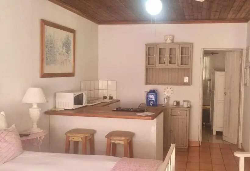 デラックスの４人部屋, The Green Acorn Guest House