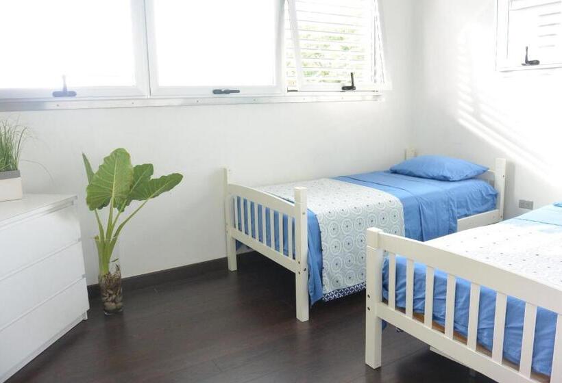 اتاق استاندارد با سرویس بهداشتی مشترک, Zen Retreat City Centre