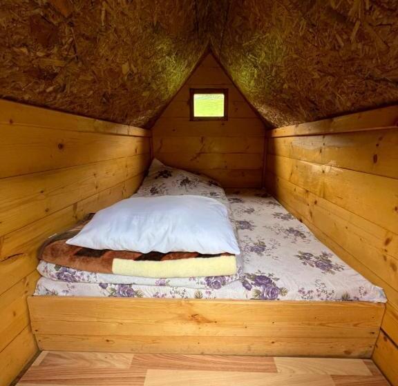 اتاق استاندارد, Etno Selo Kolibe Damjanoviㄇa -bjelasica