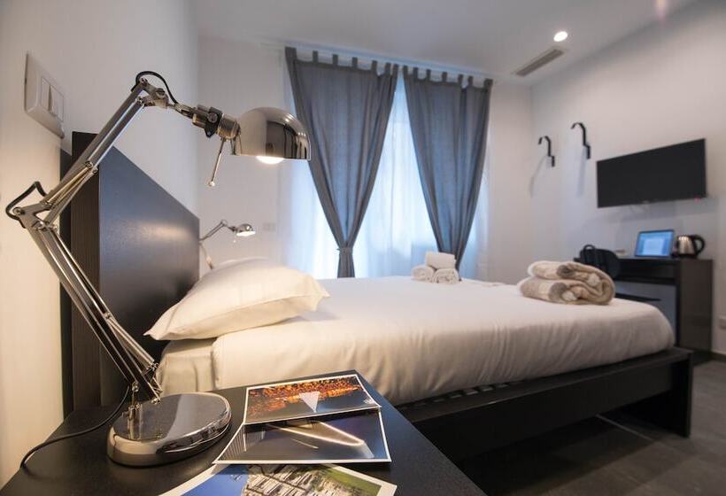 اتاق استاندارد, Quattro Briganti