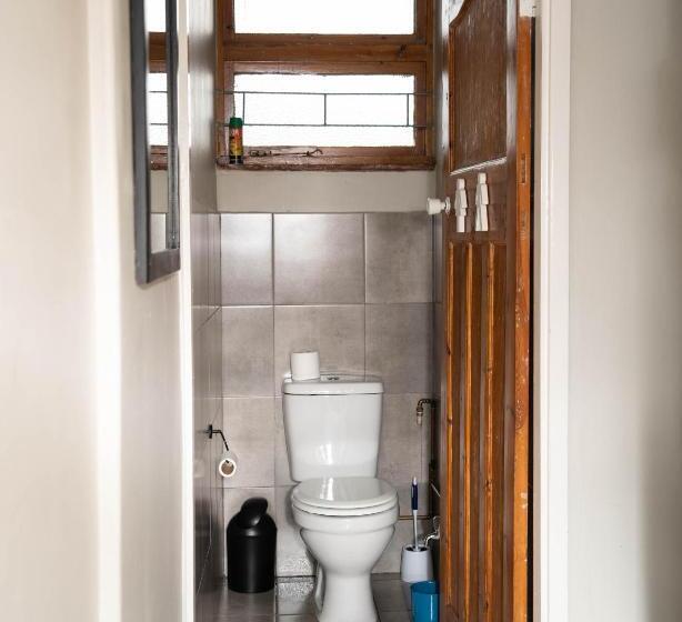 Хижина, Patterson B&b