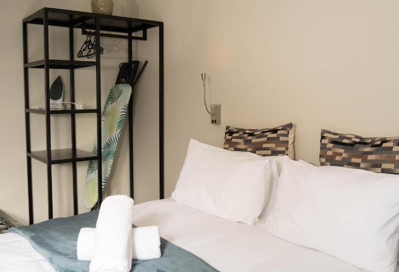 Хижина, Patterson B&b