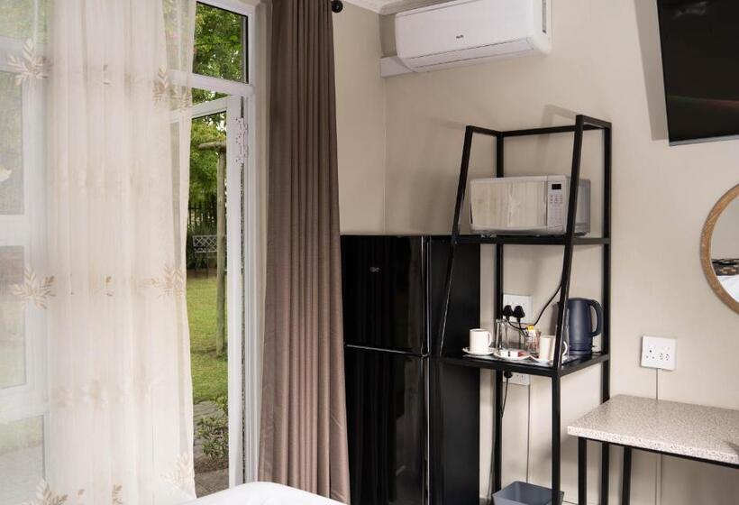 Хижина, Patterson B&b