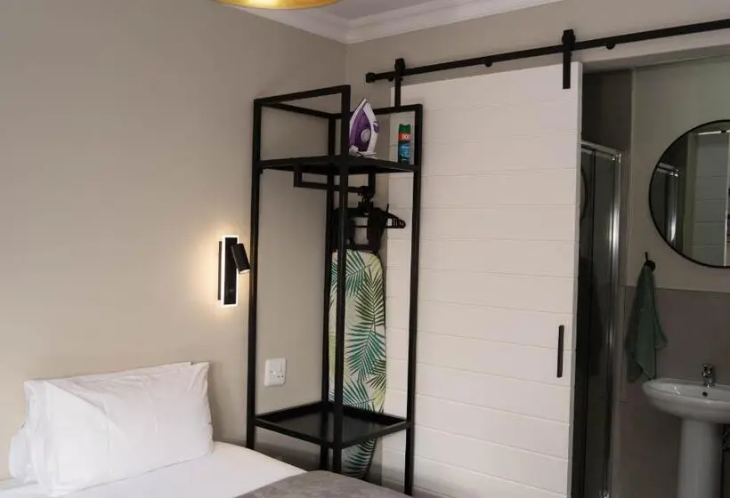 デラックスルーム, Patterson B&b