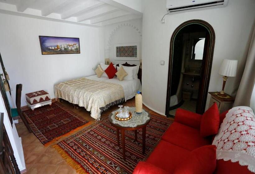 Номер Стандарт, Riad Cherifa