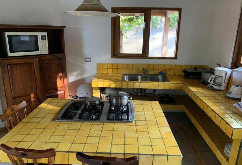 غرفة عائلية, Villas Playa Hermosa Beach