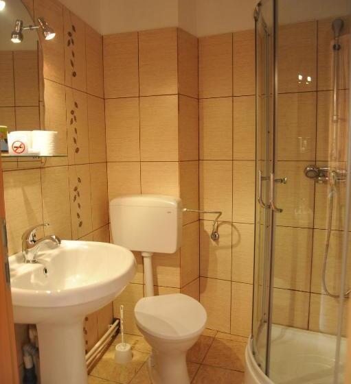 Номер Стандарт с Балконом, Pensiunea Caramida Verde