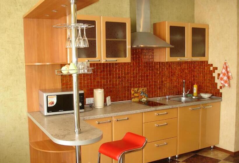 1 Bedroom Apartment River View, Best Apartments In Most City, River View