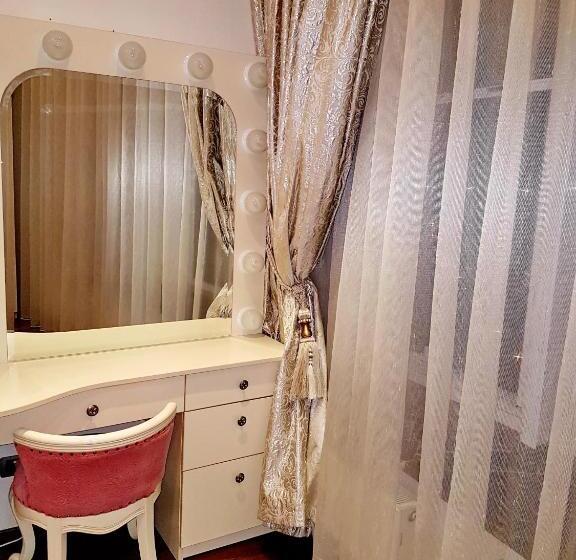 2 Bedrooms Apartment River View, Best Apartments In Most City, River View