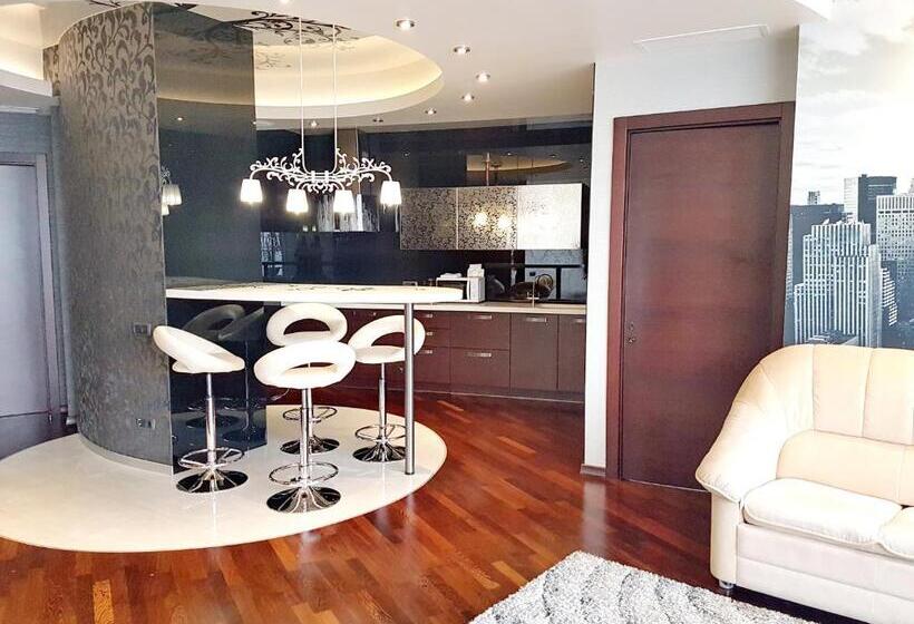 2 Bedrooms Apartment River View, Best Apartments In Most City, River View