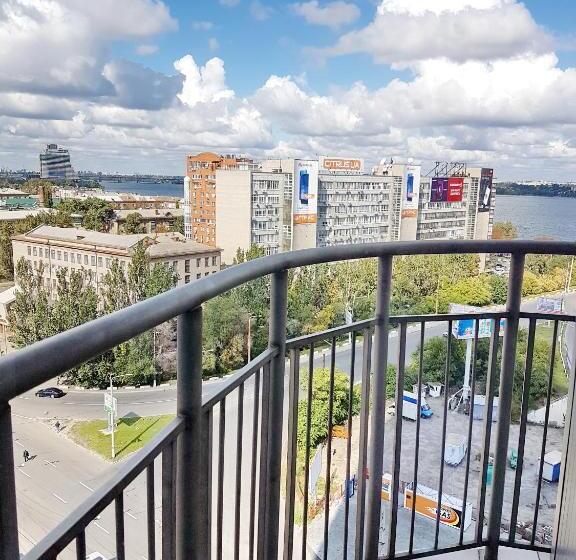 آپارتمان 2 خوابه, Best Apartments In Most City, River View