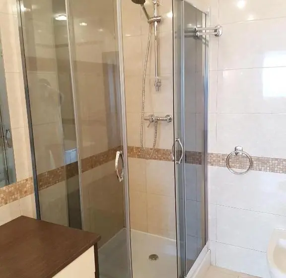 آپارتمان 2 خوابه, Best Apartments In Most City, River View
