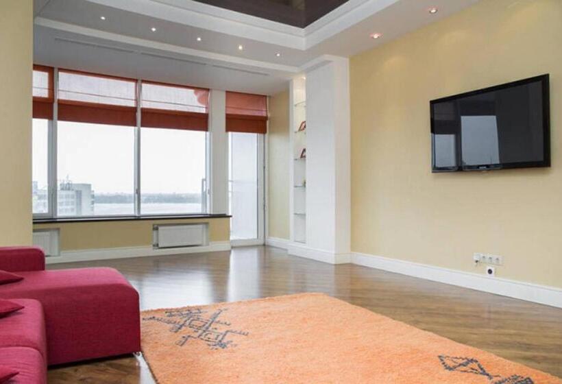 آپارتمان 2 خوابه, Best Apartments In Most City, River View