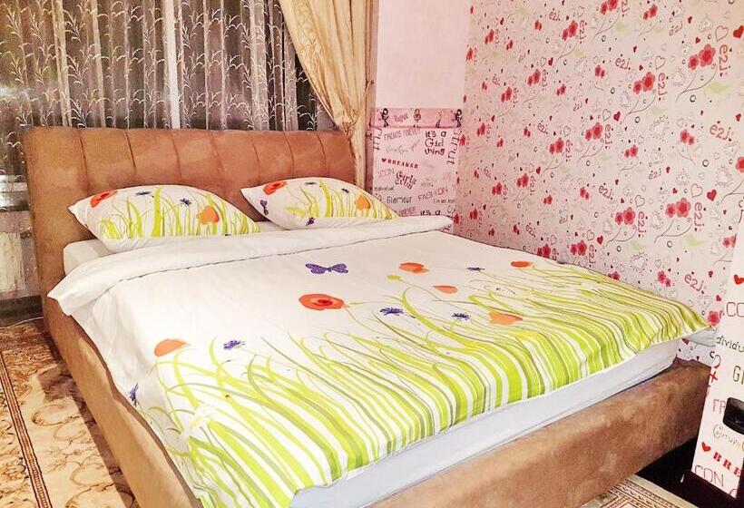 2 Bedrooms Apartment River View, Best Apartments In Most City, River View