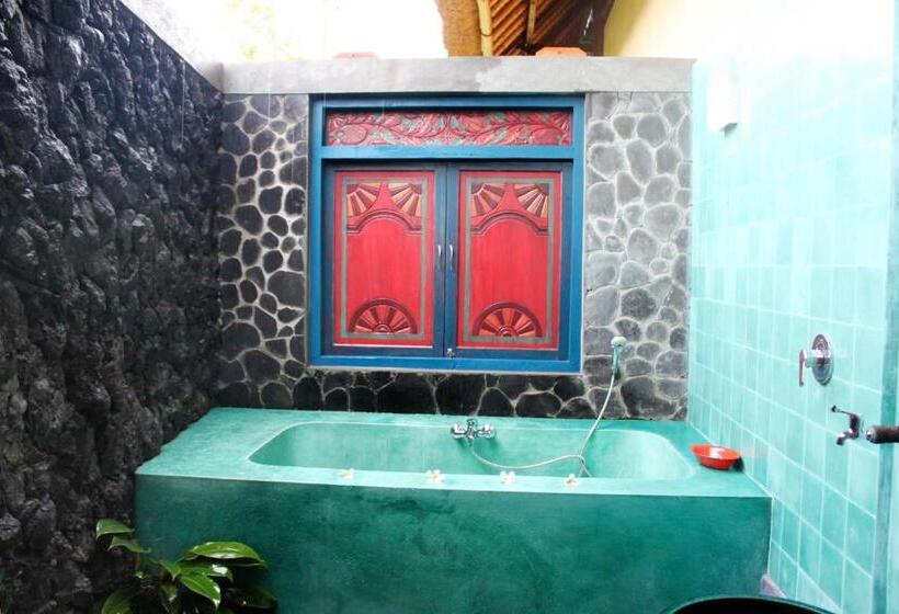 וילה בת חדר שינה 1, Bebek Biru